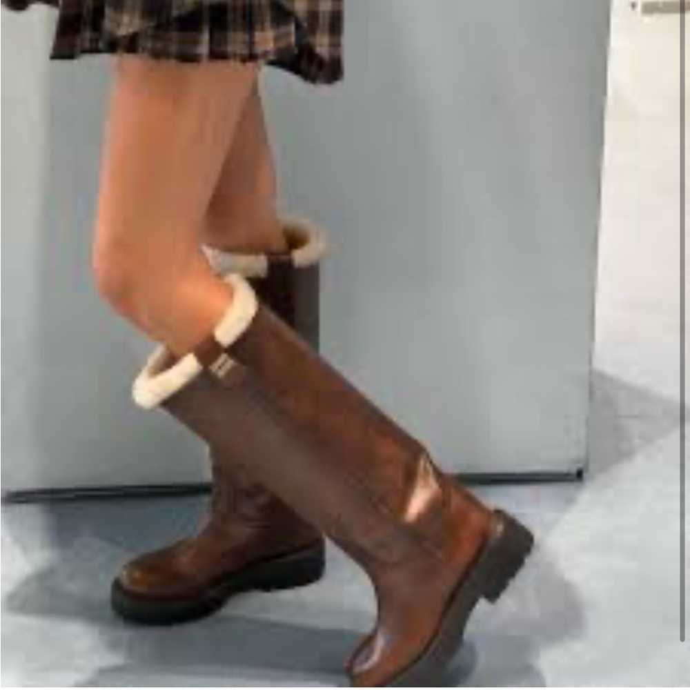 Timberland Women's Tall Brown Boots - Picture 16 of 16